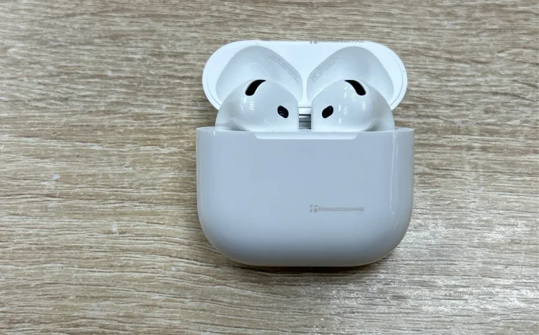Наушники  Air Pods 4