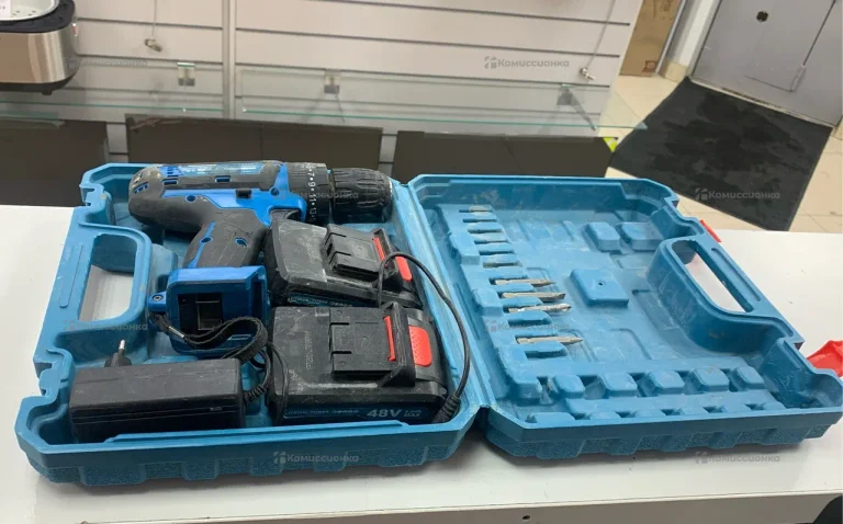 Шуруповерт Makita реплика