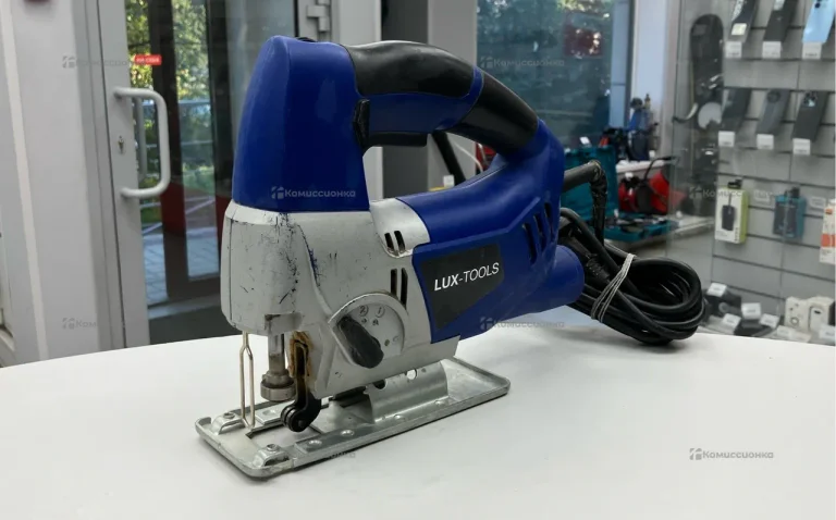 Электролобзик LUX-TOOLS STS-750/85