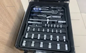 Чемодан с инструментом