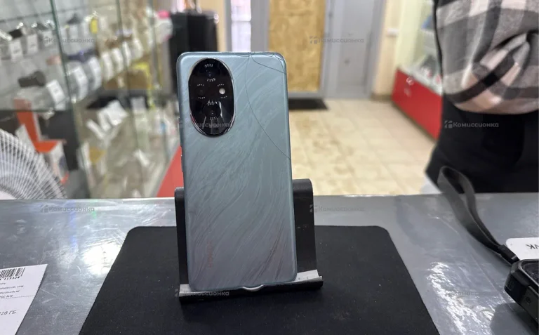 Honor 200 8/256 ГБ