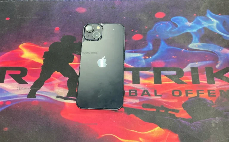 Apple iPhone 13 4/128 ГБ