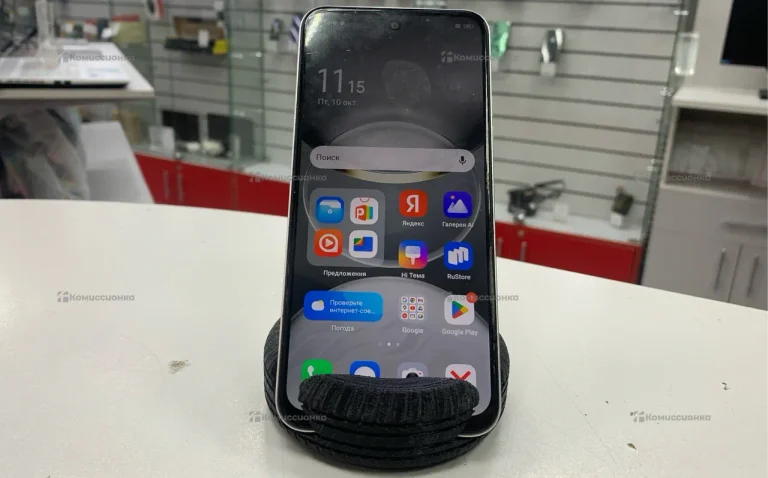 Tecno Spark 30C 4/128 ГБ