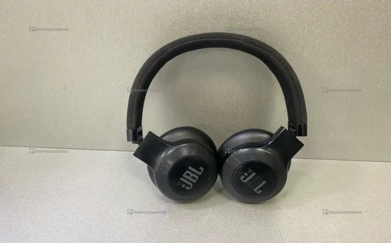 Наушники JBL E45BT