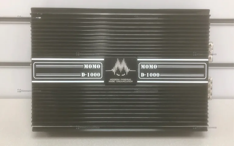 Усилитель  MOMO D-1000