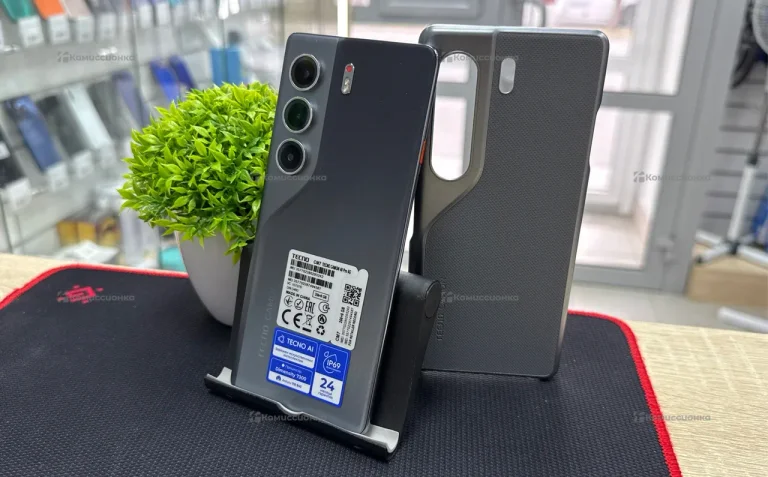 Tecno CAMON 40 Pro 5G 8/256 Гб