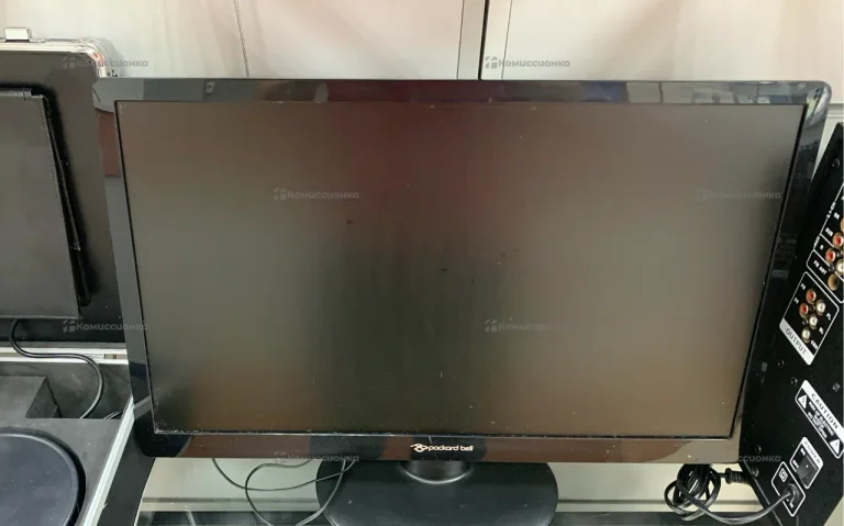 Монитор Packard Bell Maestro 225DXL