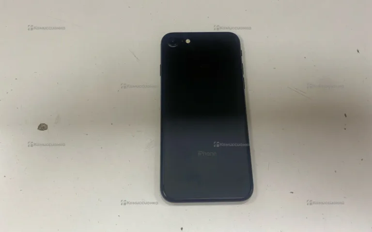 Apple iPhone 7 2/32 ГБ