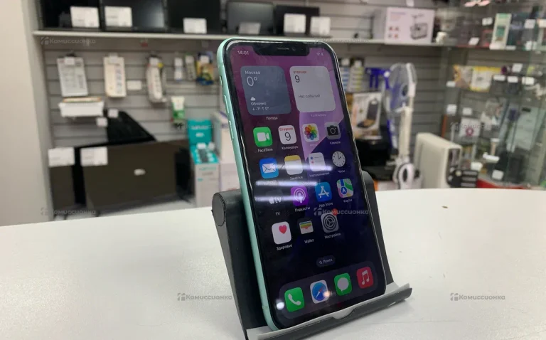 Apple iPhone 11 4/64 ГБ