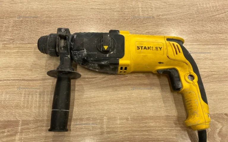 Перфоратор STANLEY SHR263K