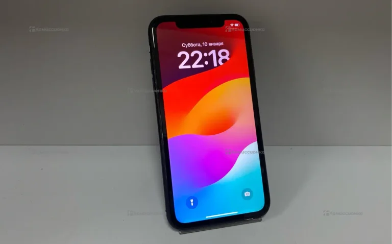 Apple iPhone XR 4/128 ГБ