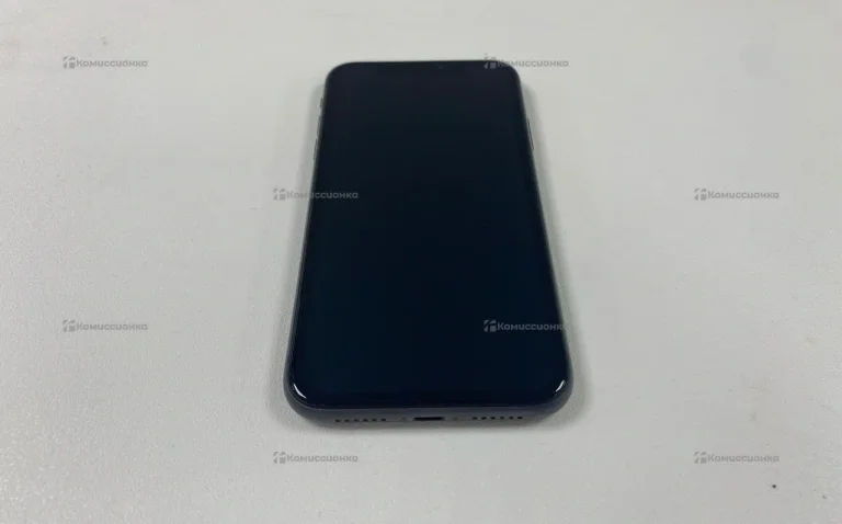 Apple iPhone 11 4/64 ГБ