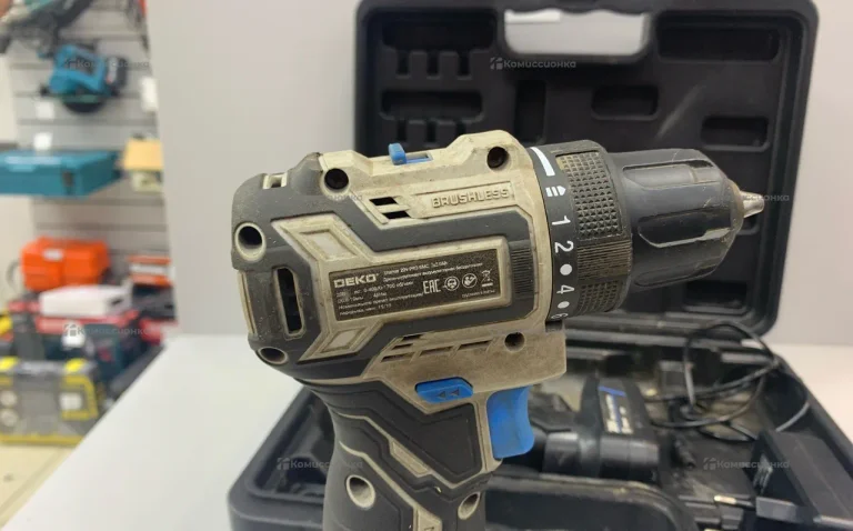 Шуруповерт deko shaker bmc