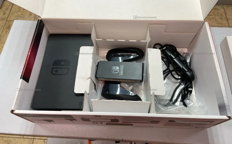 Приставка Nintendo switch 32gb