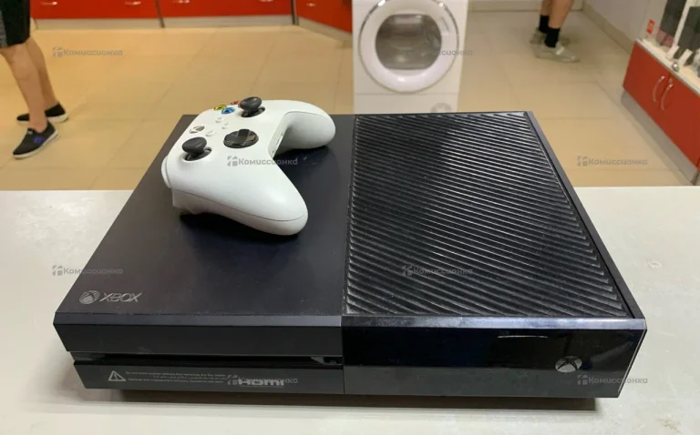 Приставка Xbox One 500Gb