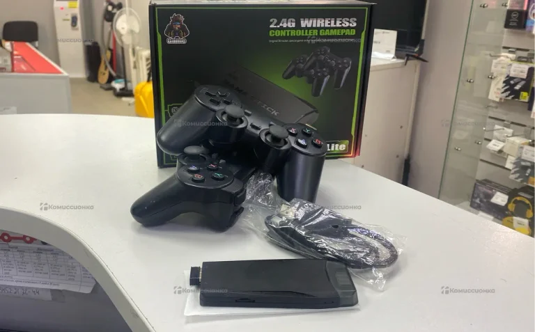 Приставка Game stick 2.4