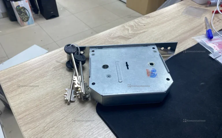 Вырезной замок border K 9-6