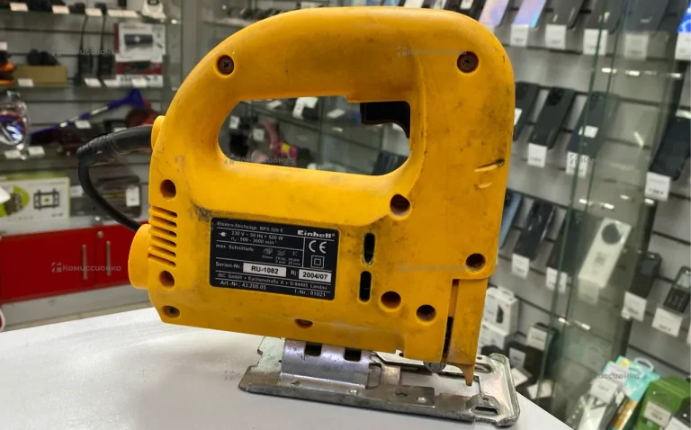 Электролобзик Einhel BPS 520