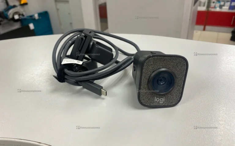 Web камера logitech streamcam