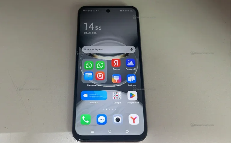 Tecno Spark 30C 6/128 ГБ