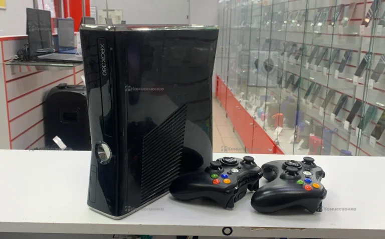Приставка Xbox 360