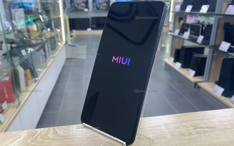 Xiaomi Redmi 8 3/32 ГБ