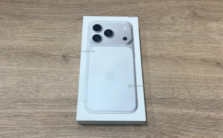 Apple iphone 17 Pro 256Gb Silver (Sim+eSim)