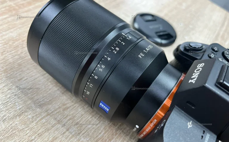 Фотоаппарат Sony Alpha ILCE-7M2