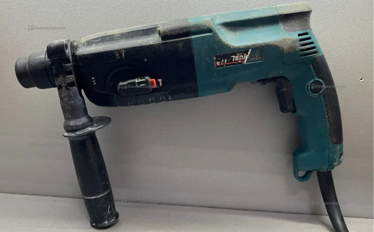 Перфоратор Makita HR2450