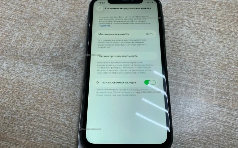 Apple iPhone 11 4/64 ГБ