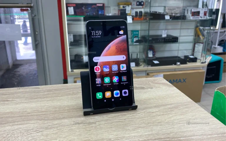 Xiaomi Redmi S2 (Redmi Y2) 3/32 ГБ