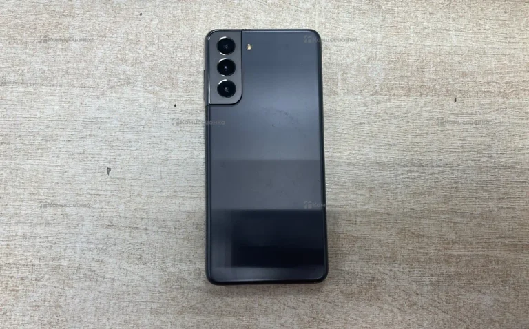 Samsung Galaxy S21 8/128 ГБ