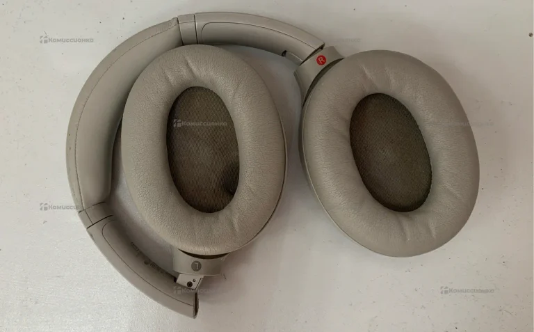 Наушники  Sony WH-1000XM4