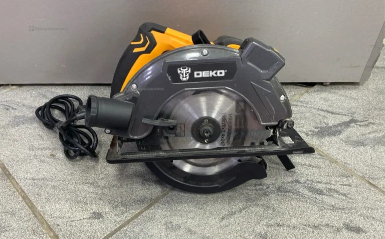 Пила циркулярная Deko DKCS1900 Laser 1900Вт
