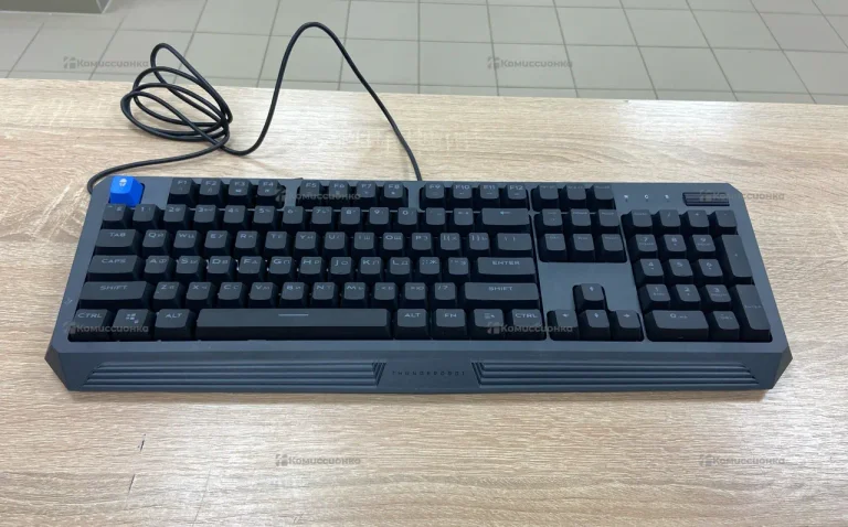 Клавиатура  игровая thunderobot KG8104R
