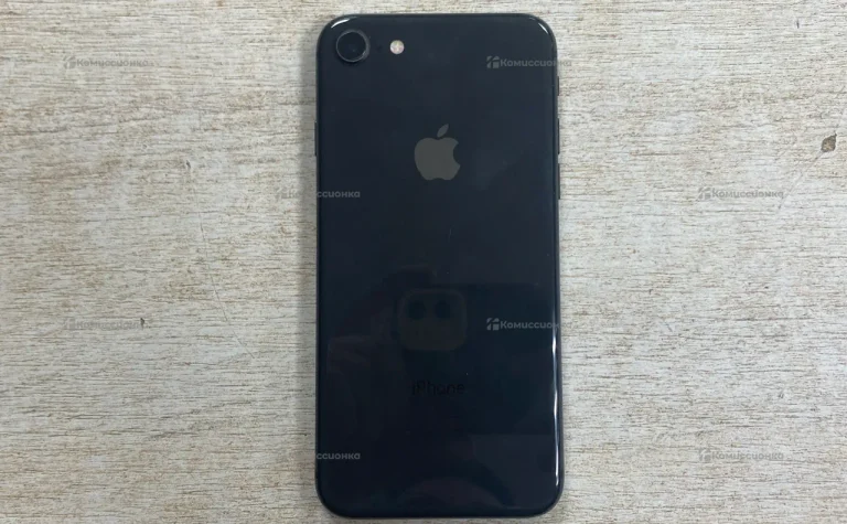 Apple iPhone 8 2/64 ГБ