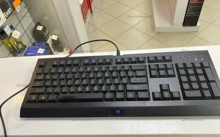 Клавиатура  razer cynosa pro