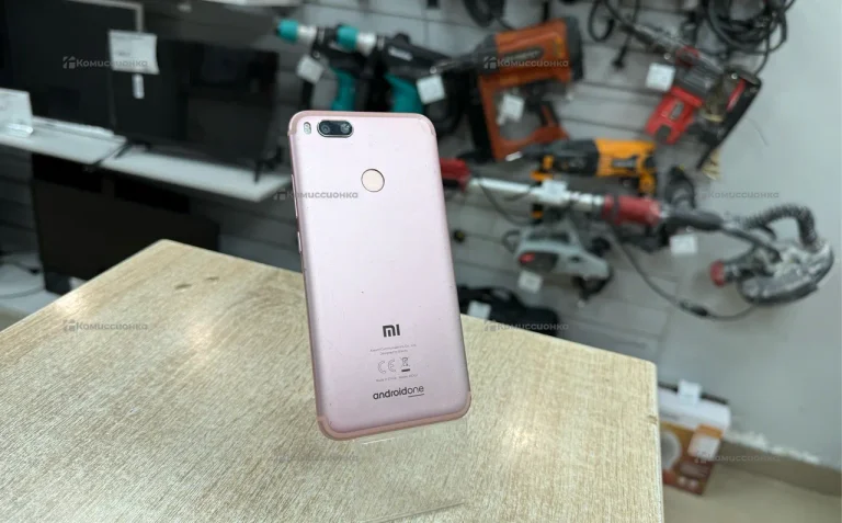 Xiaomi Mi A1 (Mi 5X) 4/32 ГБ