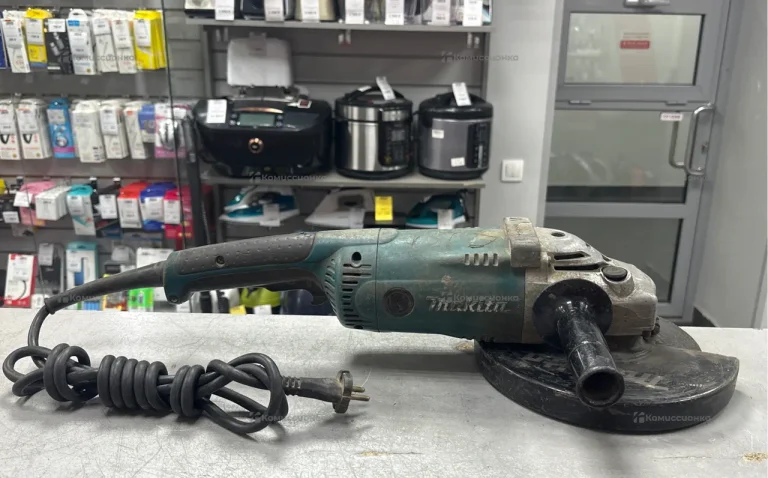 УШМ makita GA9020