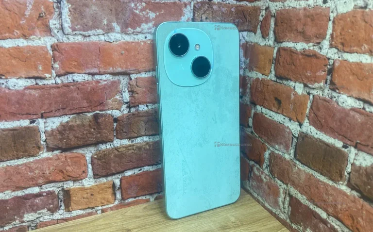 TECNO Spark Go 1 3/64GB