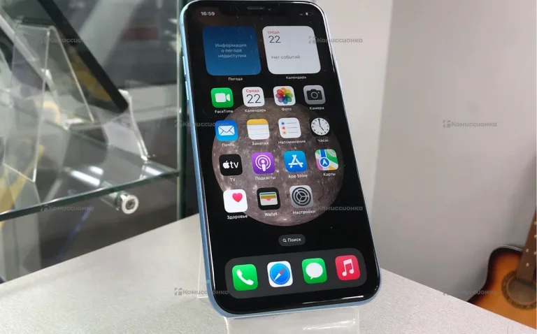 Apple iPhone XR 3/64 ГБ