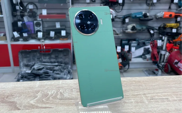 Tecno Spark 20 Pro + 8/256