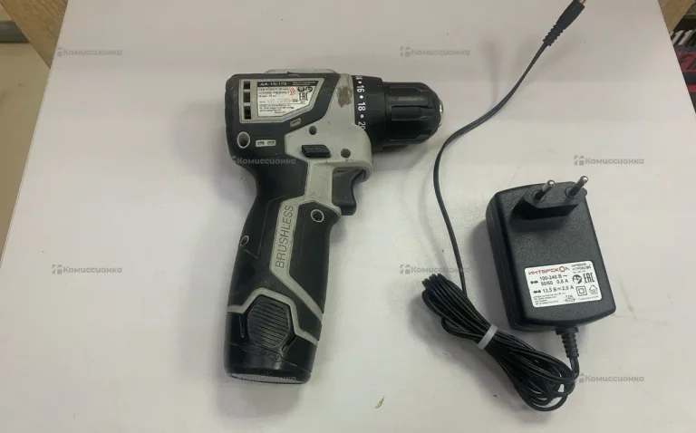 Дрель-шуруповерт ИНТЕРСКОЛ ДА-10/12 В