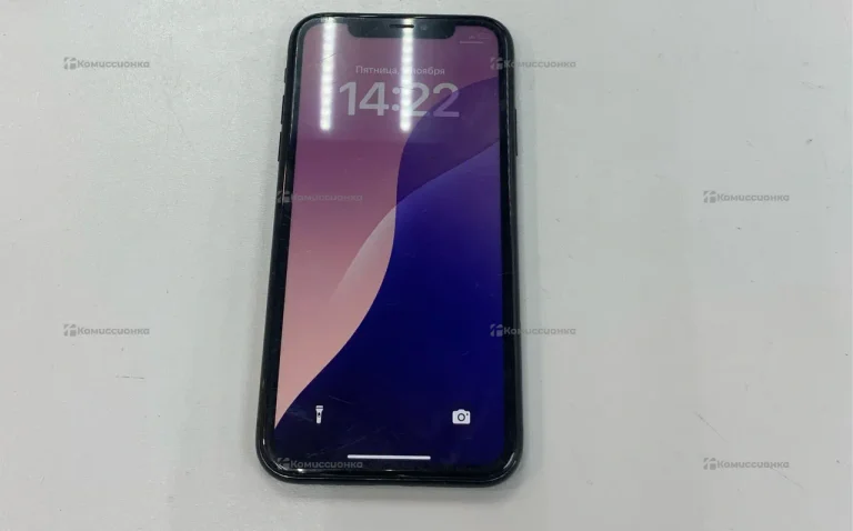 Apple iPhone XR 3/64 ГБ