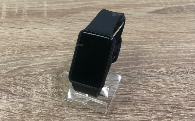 Часы  Samsung Galaxy Fit3