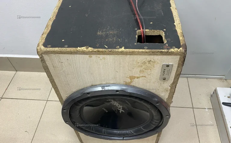 Сабвуфер  sony xplod 1300