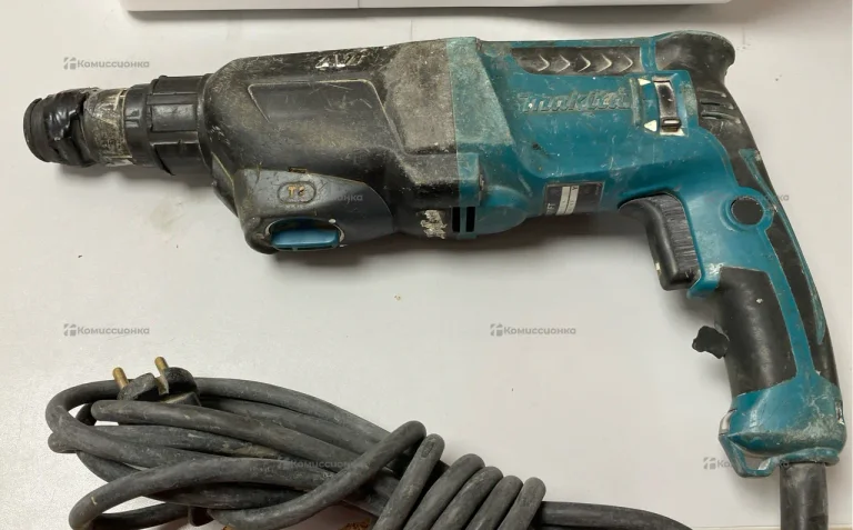 Перфоратор makita HR2611FT