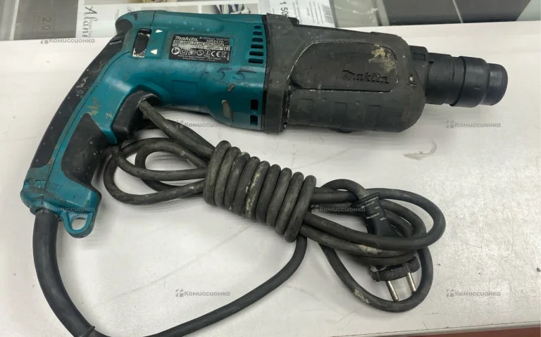 Перфоратор makita HR2470