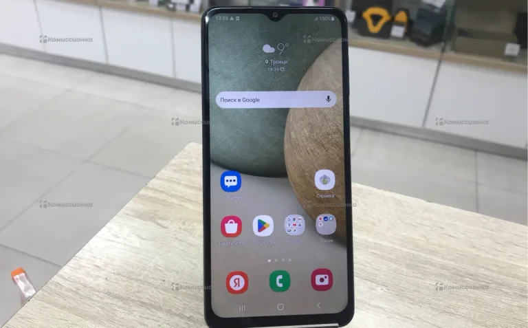 Samsung Galaxy A12 2/32 ГБ