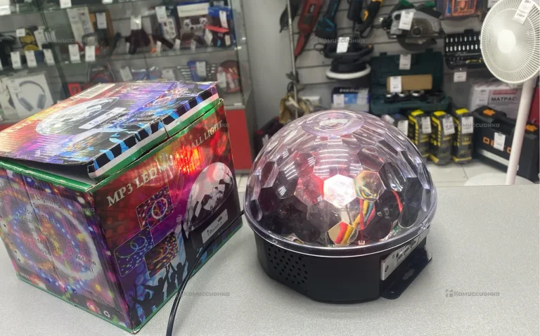 колонка Световой шар MP3